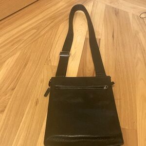 Vintage Fossil crossbody leather purse